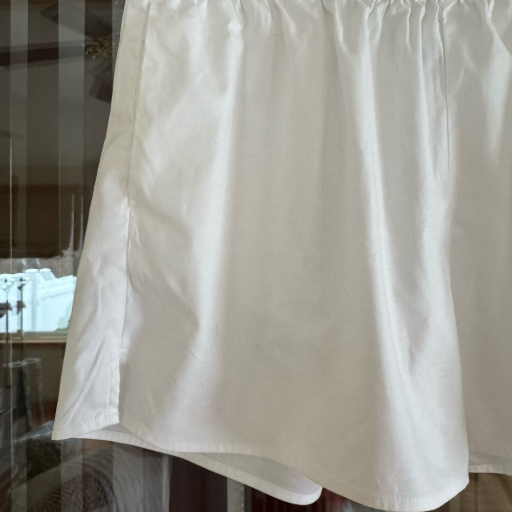Reformation Miles Short Ivory - Size M - Picture 2 of 4